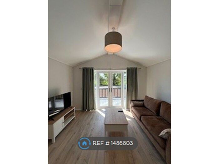 1 Bedroom Bungalow To Rent In Cadeby Lane, Nuneaton, CV13
