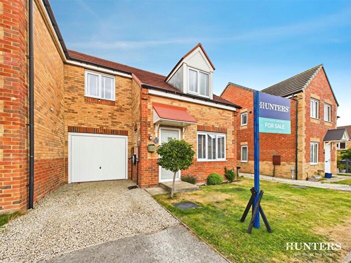 3 Bedroom Semi-Detached House For Sale In Dewhirst Close, Leadgate, Consett, DH8