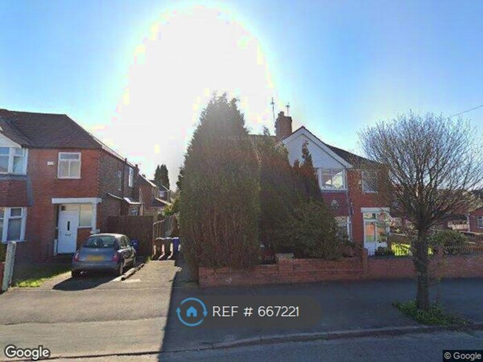 3 Bedroom Semi-Detached House To Rent In Greenhill Road, Manchester, M8