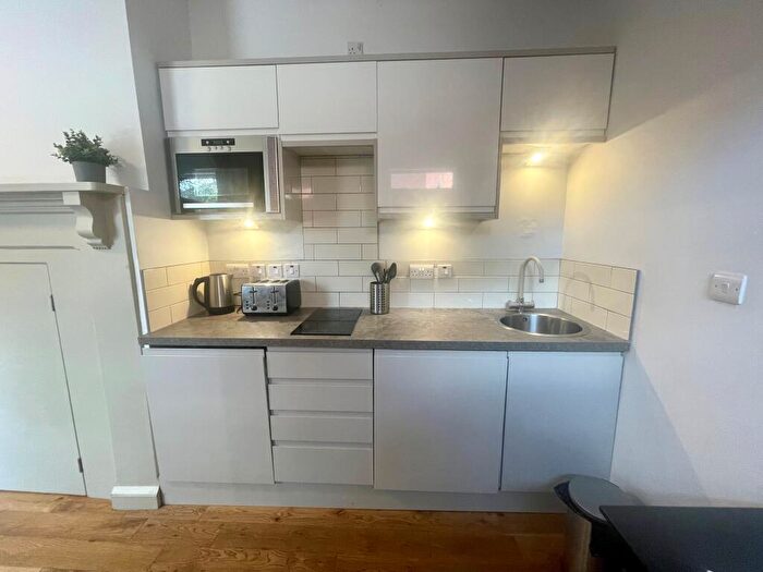 Studio To Rent In Woodhurst Road, Moseley, B13