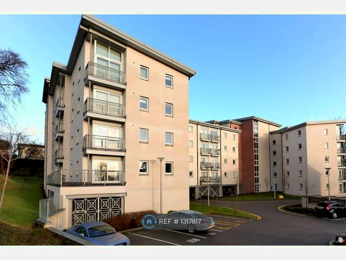 2 Bedroom Flat To Rent In Queens Crescent, Aberdeen AB15