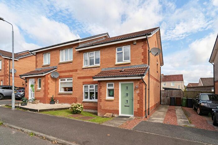 3 Bedroom Semi-Detached House For Sale In Talbot Crescent, Coatbridge, ML5