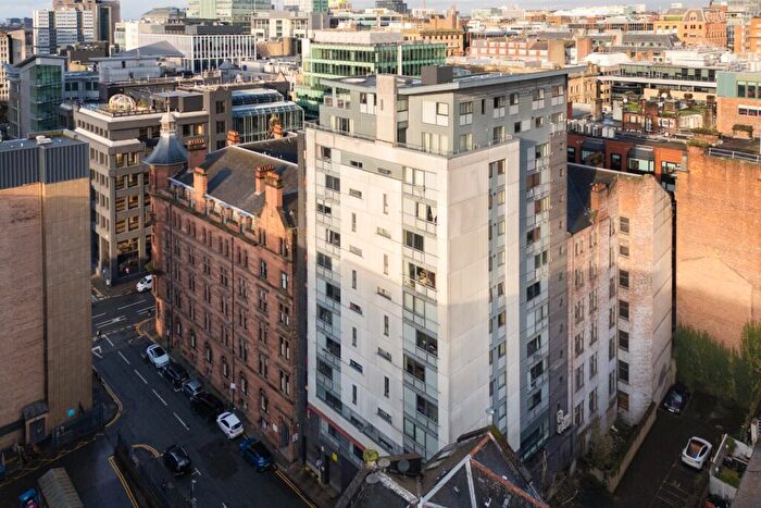 2 Bedroom Apartment For Sale In Holm Street, Glasgow, G2