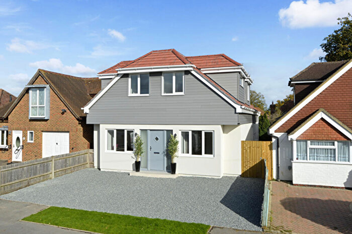 5 Bedroom Detached House For Sale In Birch Road, Godalming, Surrey, GU7