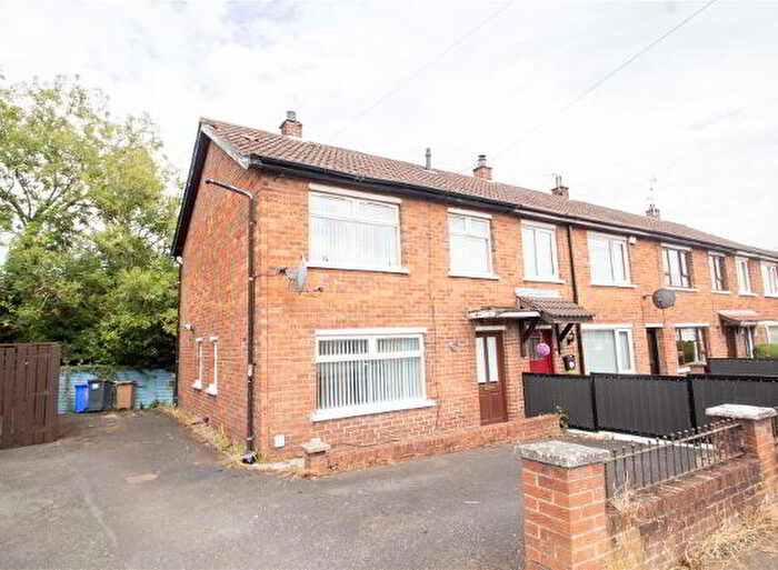 3 Bedroom End Of Terrace House For Sale In Brooke Drive, Belfast, BT11