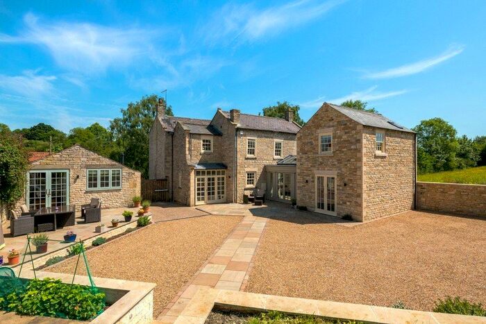 5 Bedroom Detached House To Rent In High Street, Ropsley, Grantham, NG33