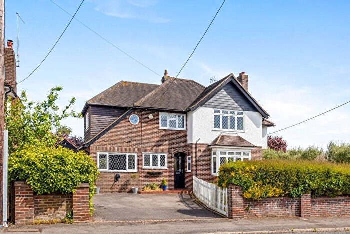 4 Bedroom Detached House For Sale In Castle Way, Steyning, West Sussex, BN44