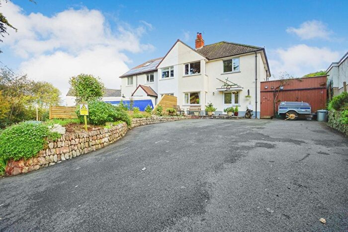 3 Bedroom Semi-Detached House For Sale In Manor Road, Minehead, TA24