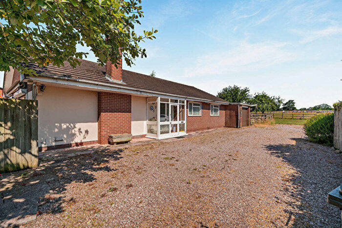 2 Bedroom Bungalow For Sale In Tiverton, Near Tarporley, CW6