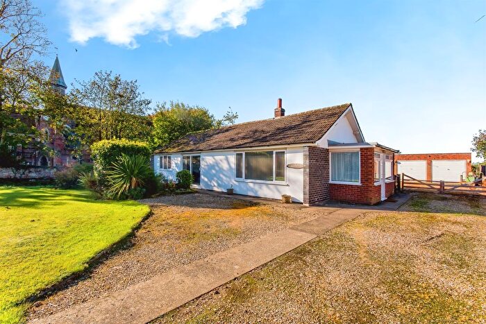 3 Bedroom Detached Bungalow For Sale In Main Road, New Bolingbroke, Boston, PE22