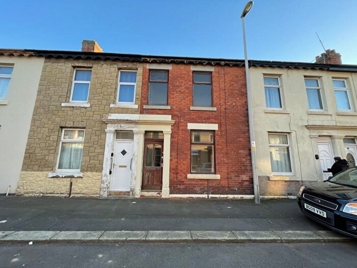 2 Bedroom Terraced House For Sale In Bedford Road, Blackpool, Lancashire, FY1