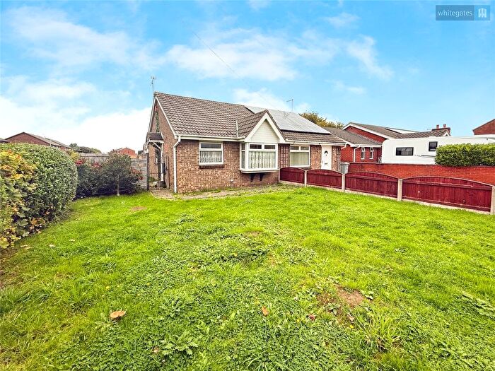 2 Bedroom Bungalow For Sale In Sheringham Drive, Crewe, Cheshire, CW1