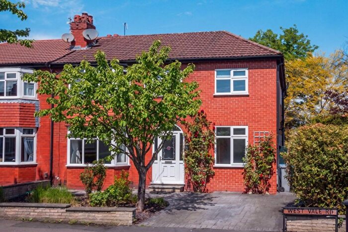 4 Bedroom Semi-Detached House For Sale In West Vale Road, Timperley, Altrincham, WA15