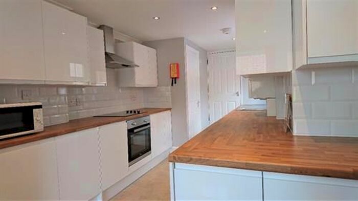 5 Bedroom Property To Rent In Northcote Road, Southampton, SO17