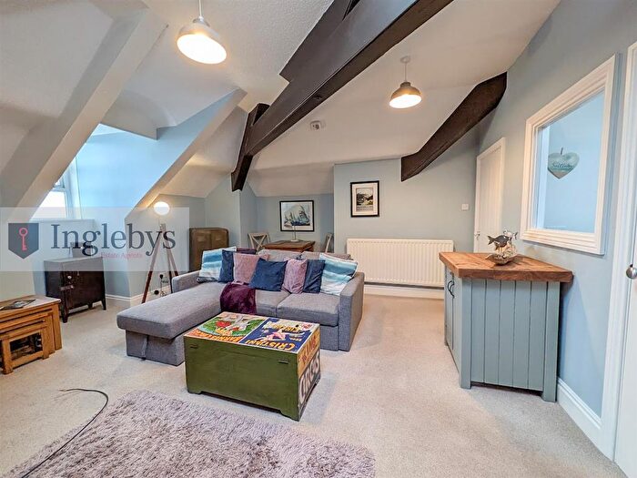 1 Bedroom Flat For Sale In Marine Parade, Saltburn-By-The-Sea, TS12