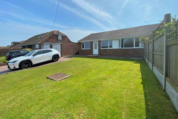 3 Bedroom Bungalow For Sale In Chapel Lane, Ashley, CT15