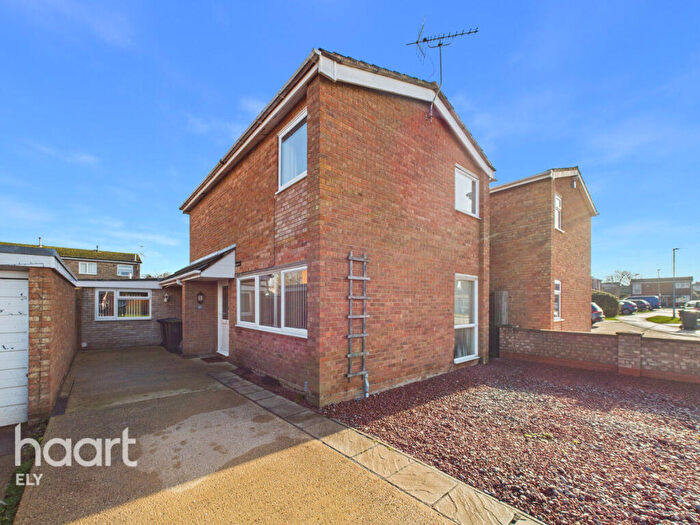 3 Bedroom Detached House For Sale In Merlin Drive, Ely, CB6