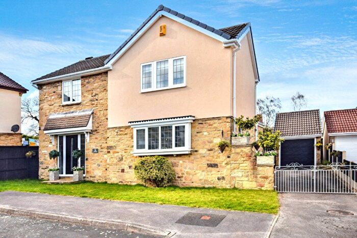 4 Bedroom Detached House For Sale In High Meadows, Walton, Wakefield, West Yorkshire, WF2