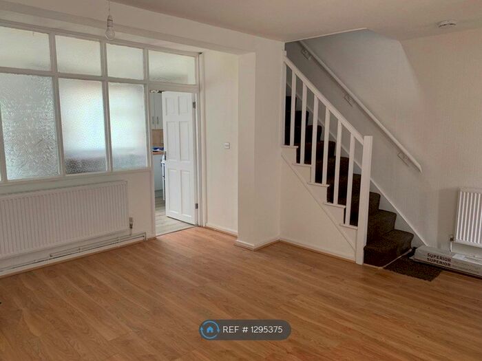3 Bedroom Terraced House To Rent In Pretoria Road, Birmingham B9