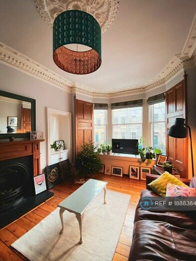 2 Bedroom Flat To Rent In Montgomery Street, Edinburgh, EH7