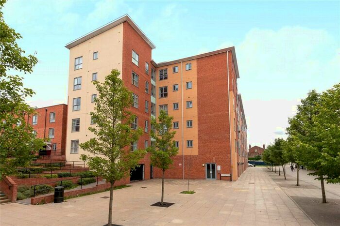 2 Bedroom Apartment To Rent In Englefield House, Moulsford Mews, Reading, Berkshire, RG30