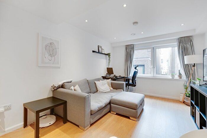 1 Bedroom Flat To Rent In Wharf Road, London, N1