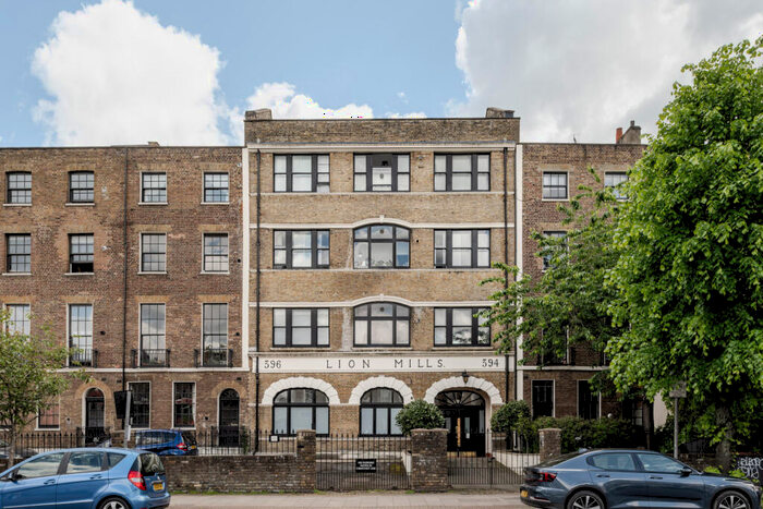 1 Bedroom Flat For Sale In Lion Mills, Hackney Road, London, E2