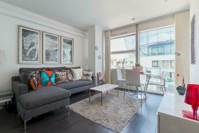 1 Bedroom Apartment To Rent In The Cube West, City Centre, B1