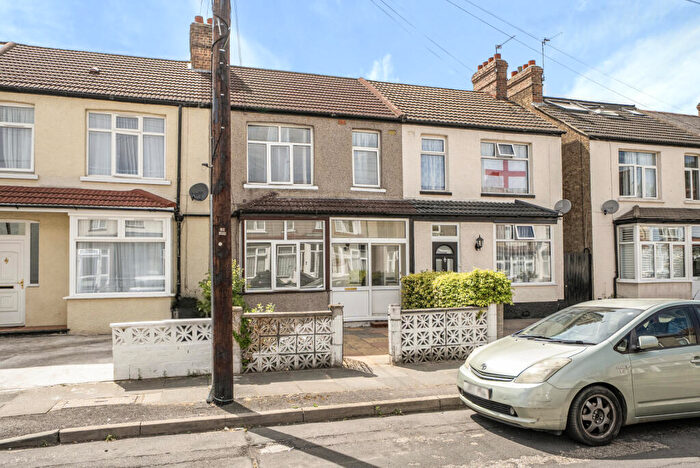 3 Bedroom Terraced House For Sale In Rodney Road, Mitcham, CR4