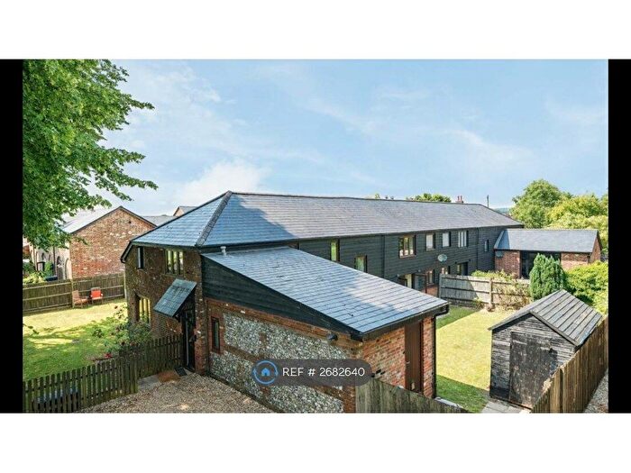 4 Bedroom Semi-Detached House To Rent In Parkhill Barns, West Stratton, Winchester, SO21