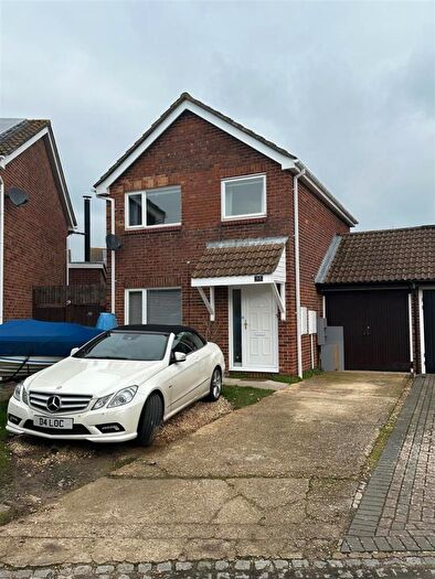 3 Bedroom Detached House To Rent In Puffin Crescent, Fareham, PO14