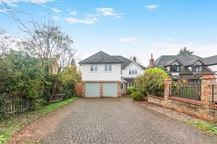 5 Bedroom Detached House For Sale In London Road, St. Albans, Hertfordshire, AL1