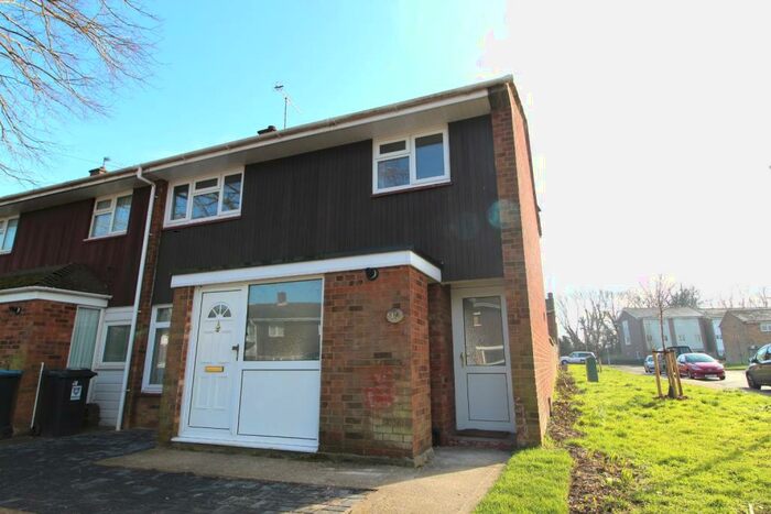 3 Bedroom End Of Terrace House To Rent In Quantocks, Hemel Hempstead, Hertfordshire, HP2