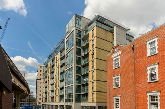 Garage / Parking To Rent In Centre View Apartments, Central Croydon, Croydon, CR0