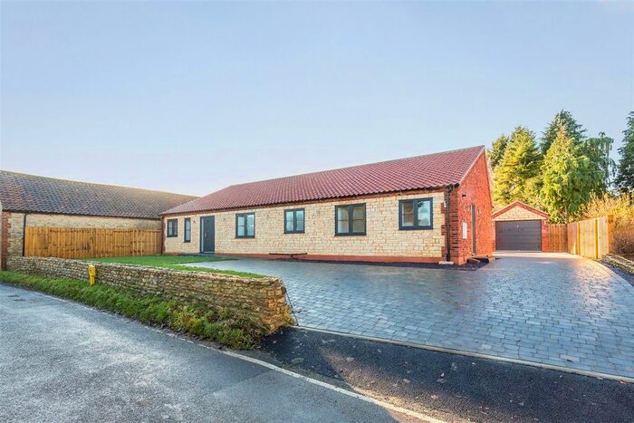 3 Bedroom Detached Bungalow For Sale In Hillside, Snitterby, Gainsborough, DN21