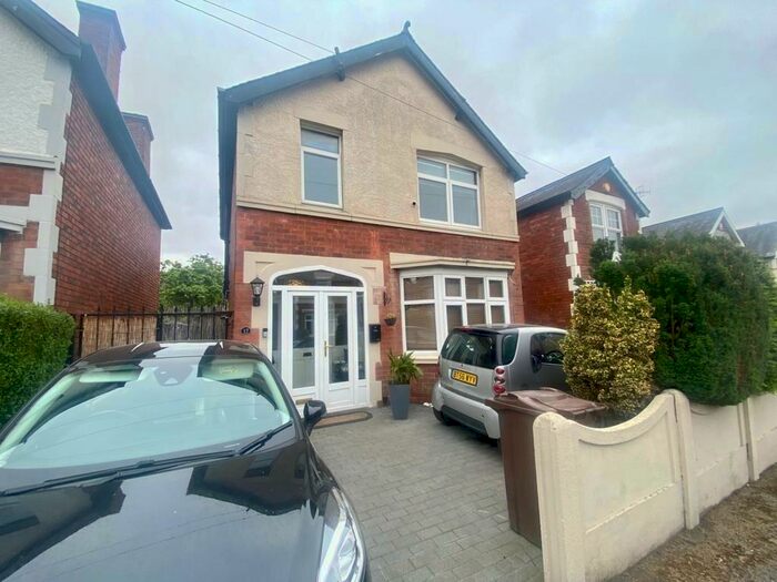 3 Bedroom House To Rent In Bedford Grove, Highbury Vale, NG6