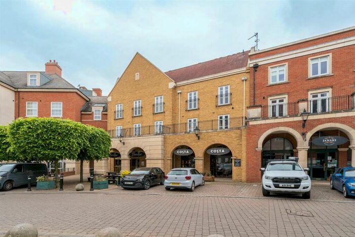 1 Bedroom Apartment To Rent In Main Street, Dickens Heath, B90