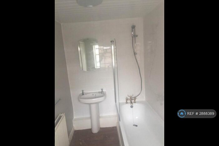 3 Bedroom Terraced House To Rent In Tennyson Street, Liverpool, L20