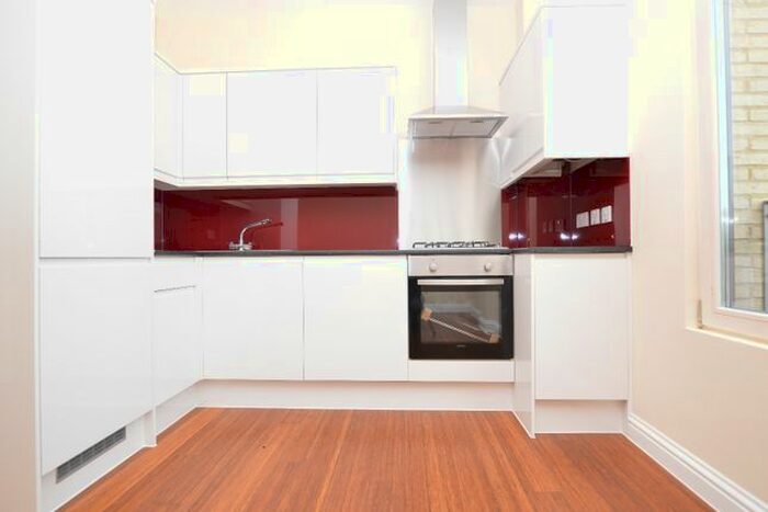 1 Bedroom Flat To Rent In Peckham SE15