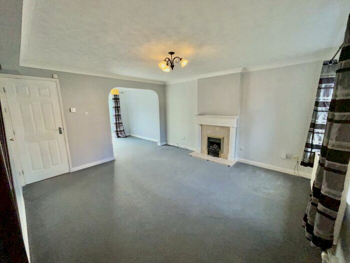 3 Bedroom House To Rent In Broadlands Avenue, Owlthorpe, Sheffield, S20