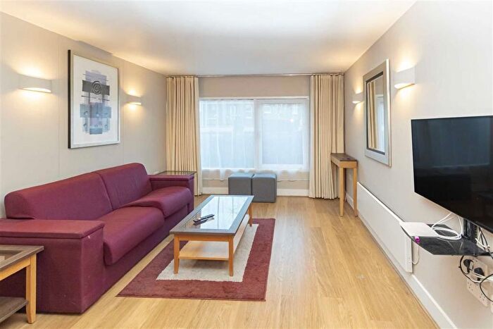 1 Bedroom Flat To Rent In Empire Square West, Empire Square, London, SE1