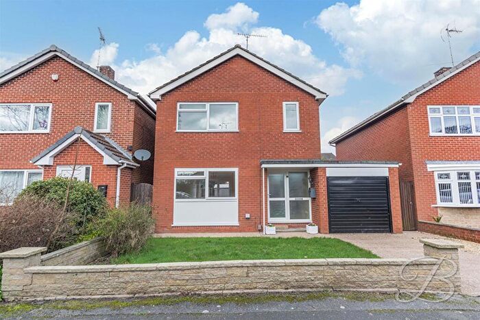 3 Bedroom Detached House For Sale In Featherstone Close, Mansfield, NG18