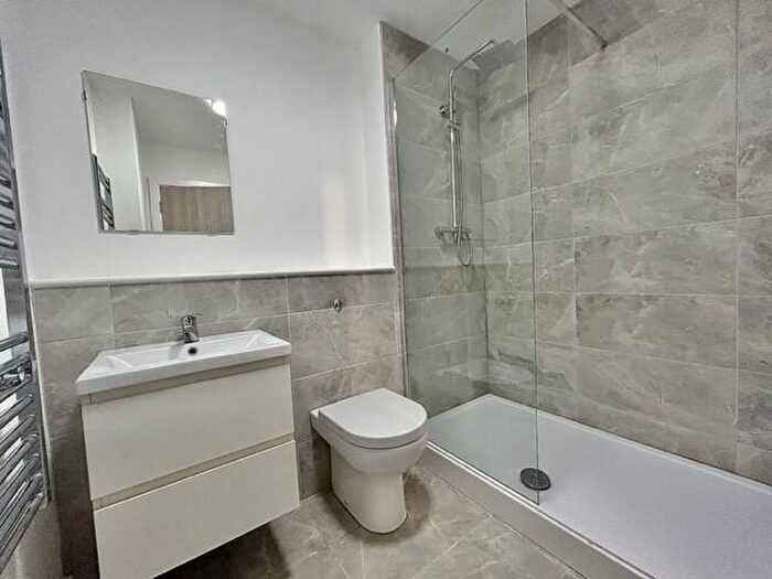 1 Bedroom Apartment To Rent In Richmond Road, Cardiff(City), CF24