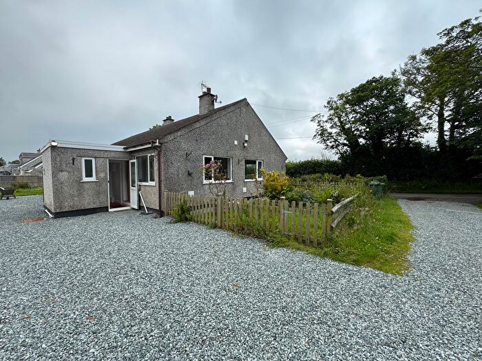 1 Bedroom Bungalow To Rent In Pen Terfyn, Rhosmeirch, LL77