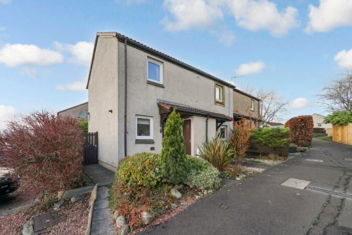 2 Bedroom End Of Terrace House For Sale In Kingsfield, Linlithgow, EH49