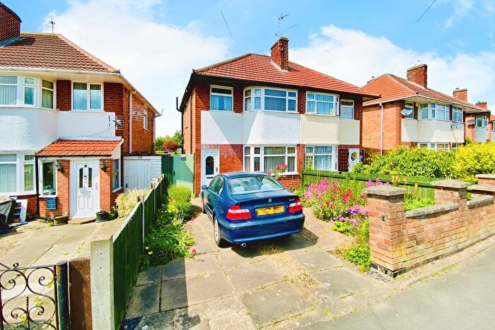 3 Bedroom Semi-Detached House For Sale In Wilnicott Road, Braunstone Town, LE3