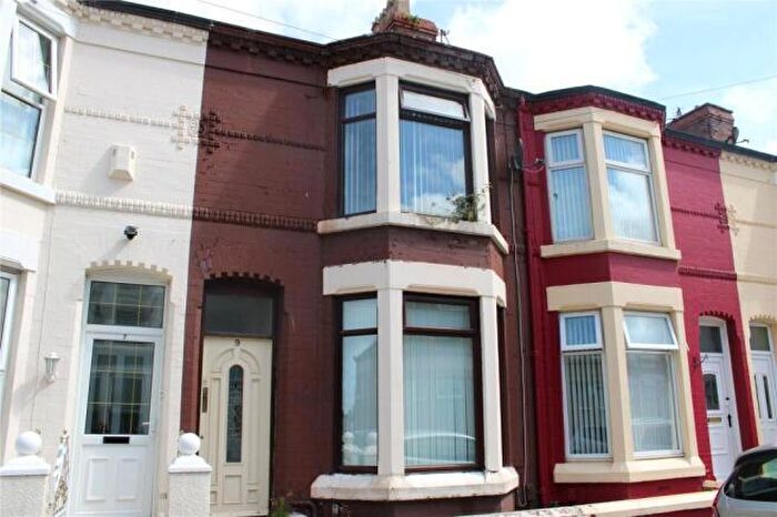 3 Bedroom Apartment To Rent In Cowley Road, Liverpool, L4