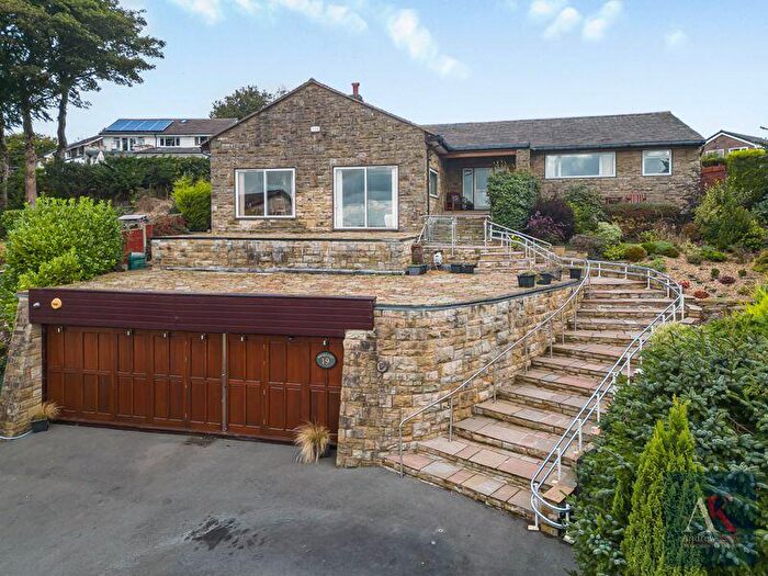 4 Bedroom Detached Bungalow For Sale In Judith Street, Rochdale, OL12