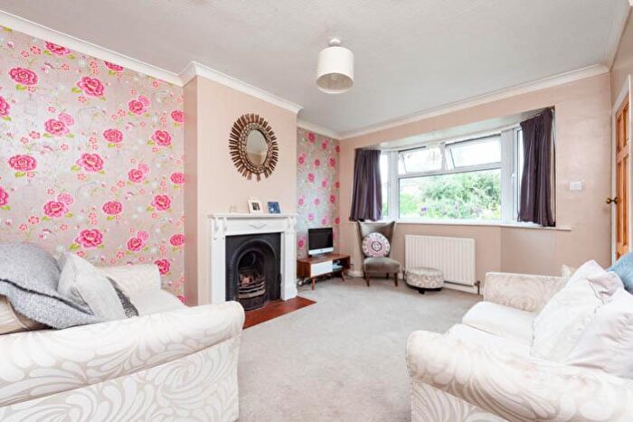 2 Bedroom Semi-Detached House To Rent In Herschel Crescent, Littlemore, Oxford, OX4