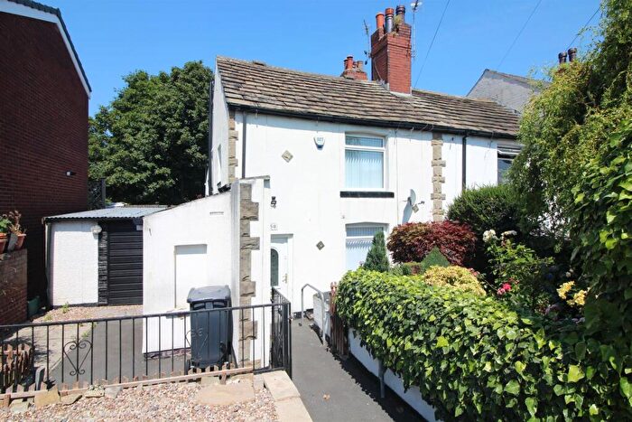3 Bedroom Semi-Detached House For Sale In Town Street, Middleton, Leeds, LS10